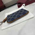 UbestLuxury Gucci GG Emblem Series Card Case with Strap product photo detail 4 SKU GU25471