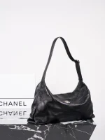 UbestLuxury Chanel Chanel 26P Shoulder Bag 36.5cm product photo detail 4 SKU CH30725