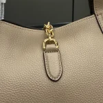 UbestLuxury Gucci Gucci Softbit Shoulder Bag 27.5cm product photo detail 4 SKU GU25602