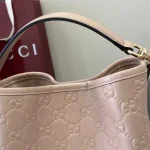 UbestLuxury Gucci GG Emblem Bucket Bag 19cm product photo detail 4 SKU GU25640