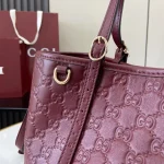 UbestLuxury Gucci GG Emblem Tote Bag product photo detail 4 SKU GU25694