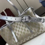 UbestLuxury Gucci GG Emblem Handbag 30cm product photo detail 4 SKU GU25707