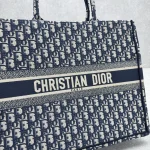 Louis Vuitton Tote Bag 41.5cm - Image 5
