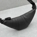 Lemai Shoulder Bag - Image 5