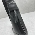 Lemair Shoulder Bag - Image 5