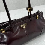 Prada Lux Soft Bag Medium - Image 5