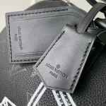 Louis Vuitton Handbag 32cm - Image 5