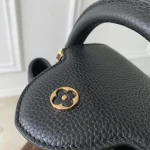 Louis Vuitton Capucines Shoulder Bag 21cm - Image 5