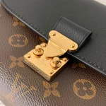 Louis Vuitton Shoulder Bag 24cm - Image 5