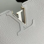 Louis Vuitton Capucines Handbag 37.5cm - Image 5