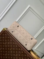 Louis Vuitton Mahina Hand It All Handbag 29cm - Image 5
