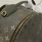 Louis Vuitton Discovery PM Backpack 40cm - Image 5