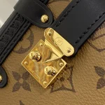 Louis Vuitton side trunk mini Handbag 18cm - Image 5