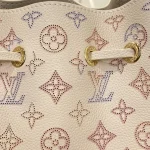 Louis Vuitton Dream BELLA Handbag 22cm - Image 5