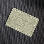 Louis Vuitton DISCOVERY Small Backpack 38cm - Image 5