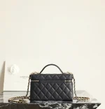 UbestLuxury Chanel Chanel 26P Handbag 19.5cm product photo detail 4 SKU CH31010
