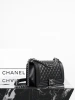 UbestLuxury Chanel Chanel Leboy Handbag 25cm product photo detail 4 SKU CH31030