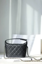 UbestLuxury Chanel Chanel 25C Hobo Handbag 21.5cm product photo detail 4 SKU CH31071