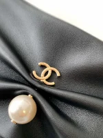 UbestLuxury Chanel Chanel 25S Handbag 24cm product photo detail 4 SKU CH31108
