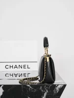 UbestLuxury Chanel Chanel Shoulder Bag 23cm product photo detail 4 SKU CH30677