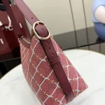 UbestLuxury Gucci GG Emblem Shoulder Bag 30cm product photo detail 5 SKU GU25419