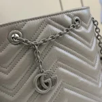 UbestLuxury Gucci GG Marmont Bucket Bag 17cm product photo detail 5 SKU GU25427