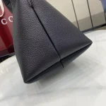 UbestLuxury Gucci Gucci Softbit Shoulder Bag 27.5cm product photo detail 5 SKU GU25607