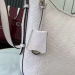 UbestLuxury Gucci GG Emblem Shoulder Bag 26cm product photo detail 5 SKU GU25646