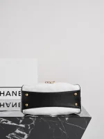 UbestLuxury Chanel Chanel Hobo Bucket Bag 22.5cm product photo detail 5 SKU CH30737