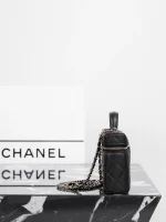 UbestLuxury Chanel Chanel 25P LP Box Shoulder Bag 19.5cm product photo detail 5 SKU CH30827