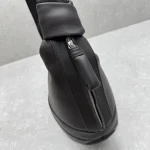 Lemair Shoulder Bag - Image 6