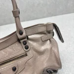 Balenciaga Le City East-West Shoulder Bag - Image 6