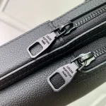 Louis Vuitton Handbag 33cm - Image 6