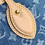 Louis Vuitton Handbag 31cm - Image 6