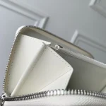 Louis Vuitton Wallet 21cm - Image 6
