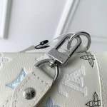 Pochette To-Go Handbag 30cm - Image 6