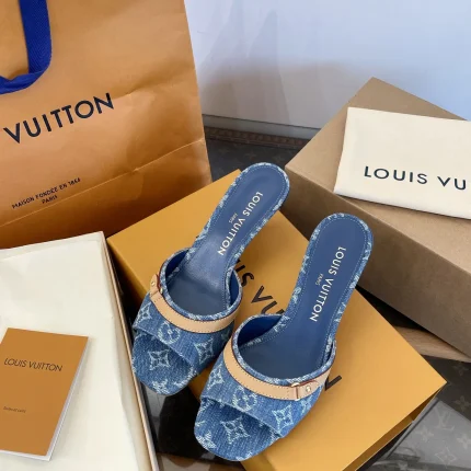 Louis Vuitton collection image
