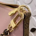 Louis Vuitton MULTIPASS Handbag 30cm - Image 6