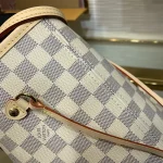 Louis Vuitton Neverfull Tote Bag 32cm - Image 6