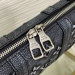 Louis Vuitton Soft Trunk Case 22.5cm - Image 6
