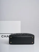 UbestLuxury Chanel Vintage Bowling Bag 27cm product photo detail 5 SKU CH30888