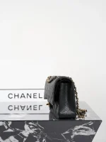 UbestLuxury Chanel Classic Flap Medium Handbag 25.5cm product photo detail 5 SKU CH30929