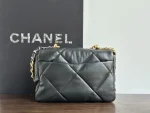 UbestLuxury Chanel Chanel 19 Bag Shoulder Bag 26cm product photo detail 5 SKU CH30956