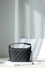 UbestLuxury Chanel Chanel 25C Hobo Handbag 21.5cm product photo detail 5 SKU CH31071