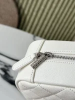 UbestLuxury Chanel Travel Cosmetic Organizer Bag 21cm product photo detail 5 SKU CH30675