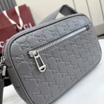 UbestLuxury Gucci GG Emblem Shoulder Bag 23cm product photo detail 5 SKU GU25177