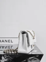 UbestLuxury Chanel Classic Flap Medium Handbag 25.5cm product photo detail 5 SKU CH30687