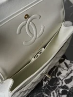 UbestLuxury Chanel Classic Flap Medium Handbag 25.5cm product photo detail 6 SKU CH30733