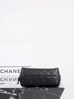 UbestLuxury Chanel Chanel CHANE Makeup Bag Shell Bag 31102-4.0 19cm product photo detail 6 SKU CH30813