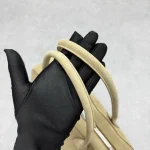 Miu Miu Vivant Shoulder Bag - Image 7